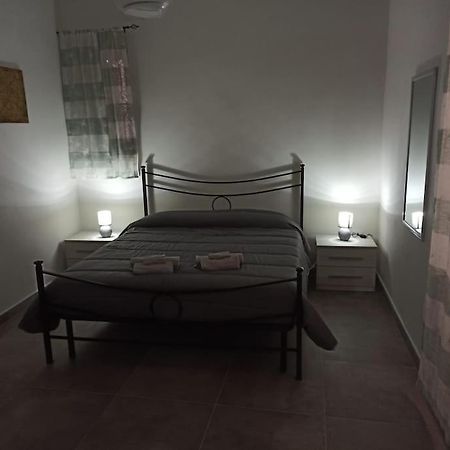 Intero Alloggio - Centro Storico - La Tana Di Aldo- 150 M Da Pepe In Grani Caiazzo Zewnętrze zdjęcie